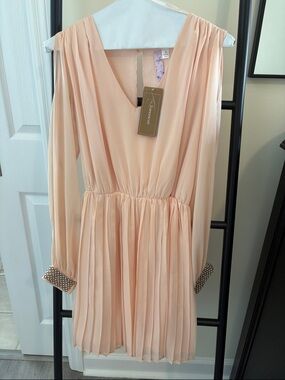 Pleated Peach Long-Sleeve V-Neck Dress